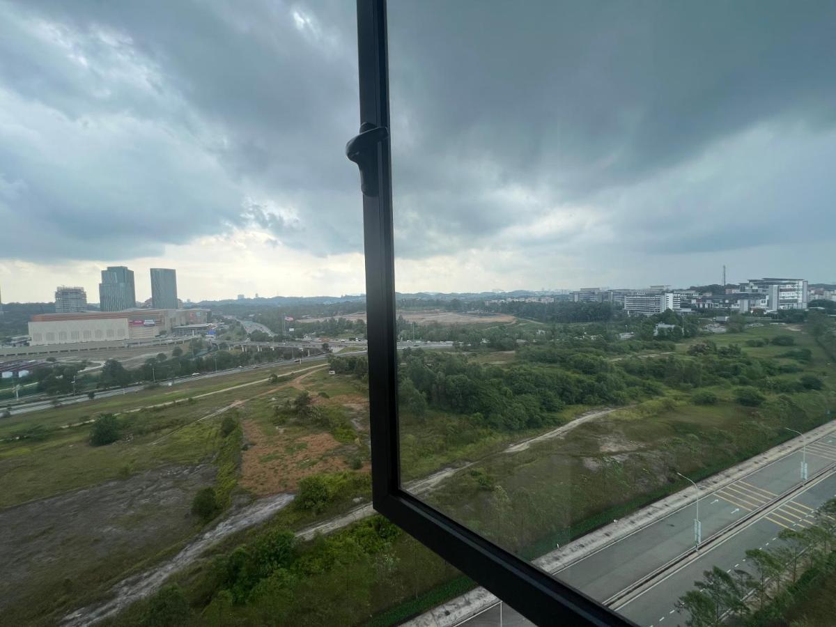 Mucihome Clio 3R2B, Putrajaya Condo Near To Ioi City Mall, Alamanda, Hospital Serdang, Wetland Studio Kru Dll- Non Smoking Home For Malaysian Only エクステリア 写真